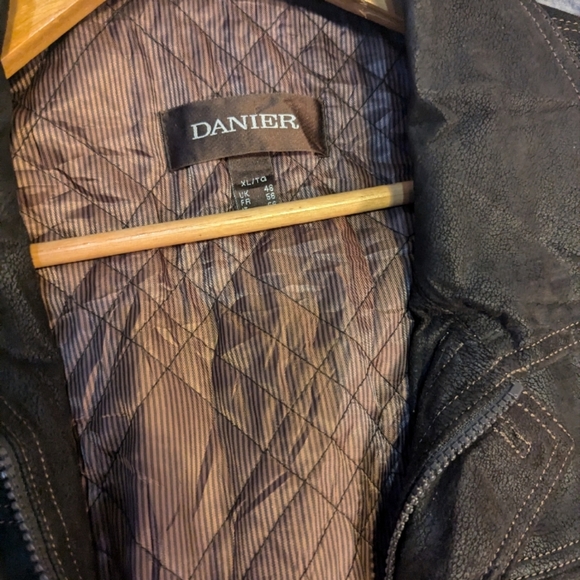 Danier Men's Jacket - Picture 2 of 7